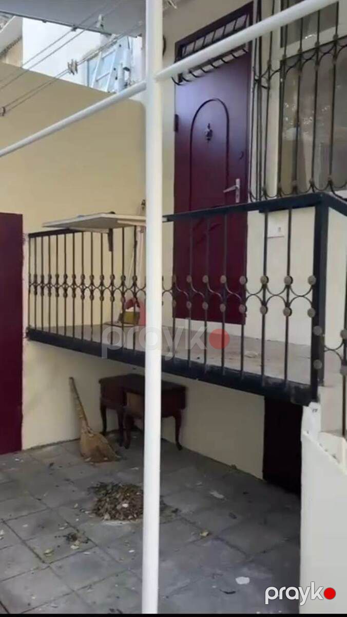 Satılır 2 otaqlı köhnə tikili 65 m² — Mənzil, Bakı (9)