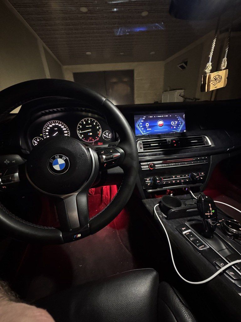 BMW 750, 4.4 L, 2010 il, 179 000 km — Avtomobillər, Bakı (2)