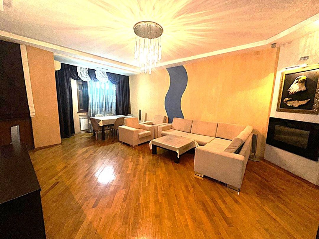 Satılır 3 otaqlı yeni tikili 170 m² — Mənzil, Bakı (2)