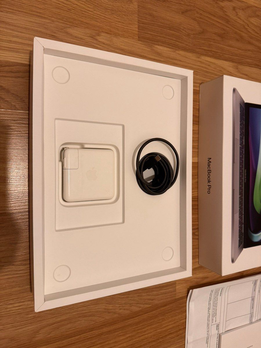 Apple Macbook Pro M1 16GB — Elektronika, Bakı (11)