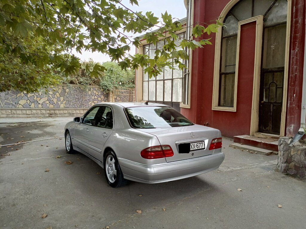 Mercedes E 200, 2.0 L, 2000 il, 330 000 km — Avtomobillər, Bərdə (4)