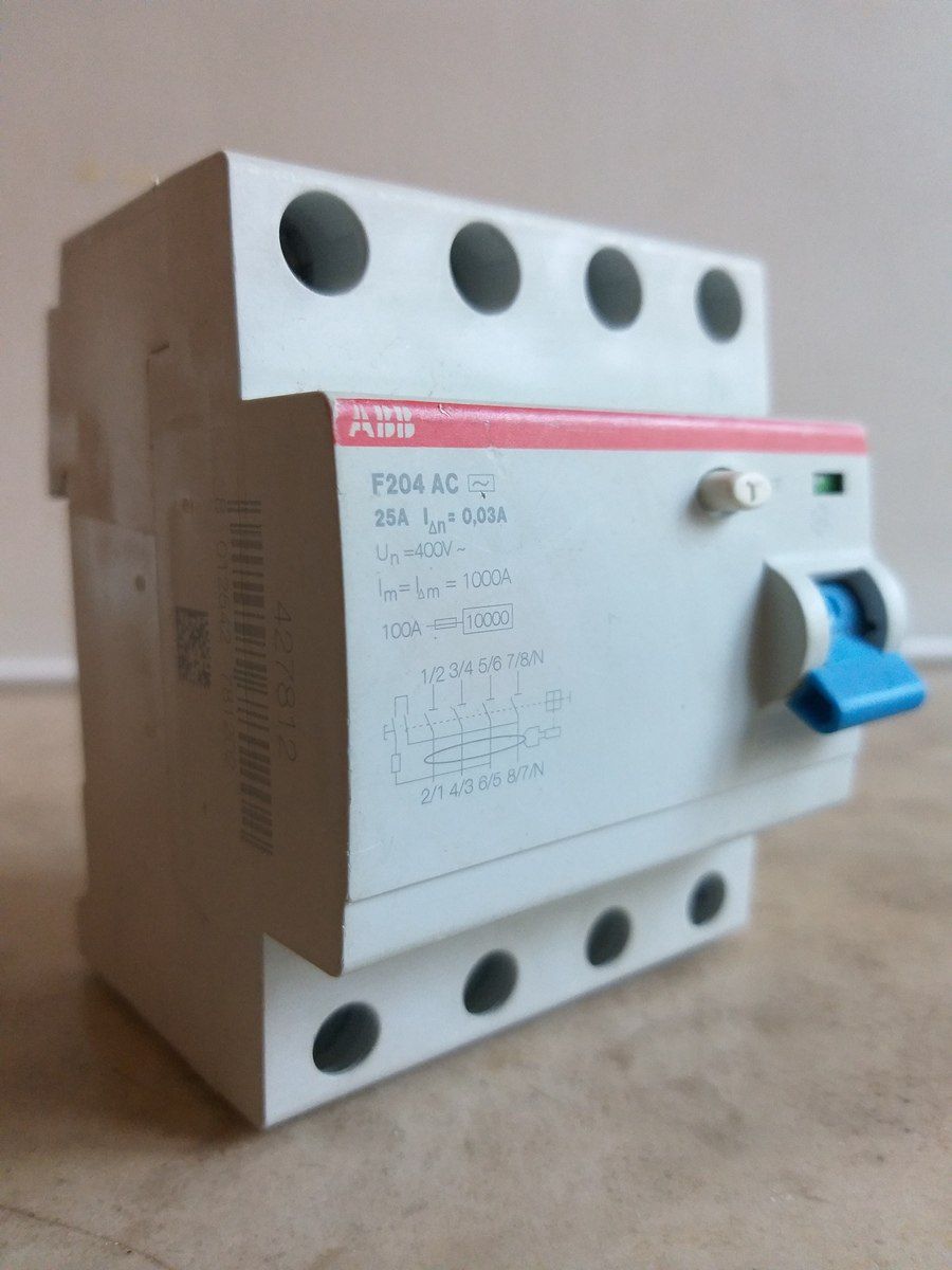 Elektrik açarı — Mallar, Bakı
