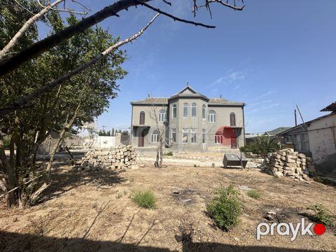 Satılır 8 otaqlı həyət evi/bağ evi 330 m²