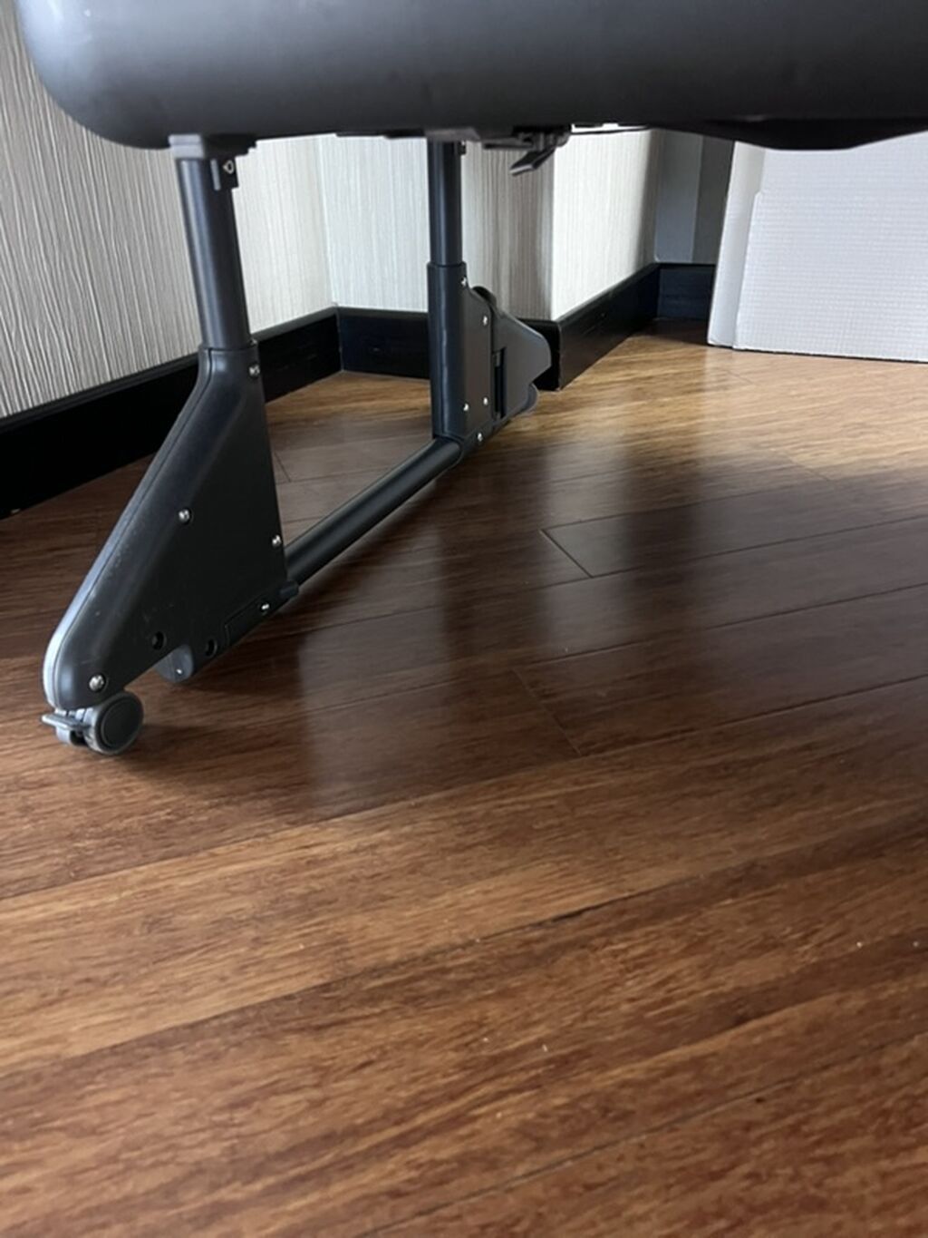 Oğlan və qız üçün, İşlənmiş, Dördbucaq, Beşik, Matras ilə, Yellənmə mexanizmsiz — Mebel, Bakı (3)