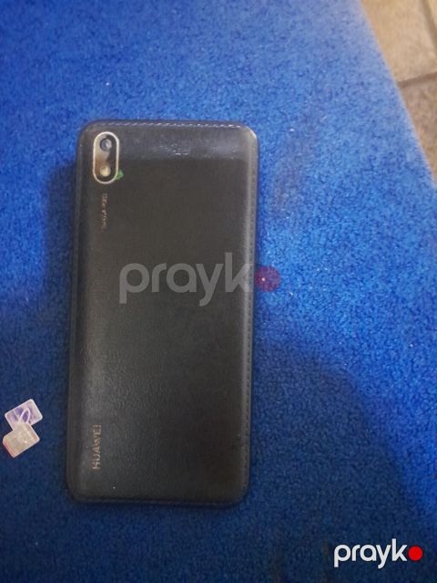 Huawei 8C, 32 GB, rəng - Qara, İki sim kartlı — Bakı