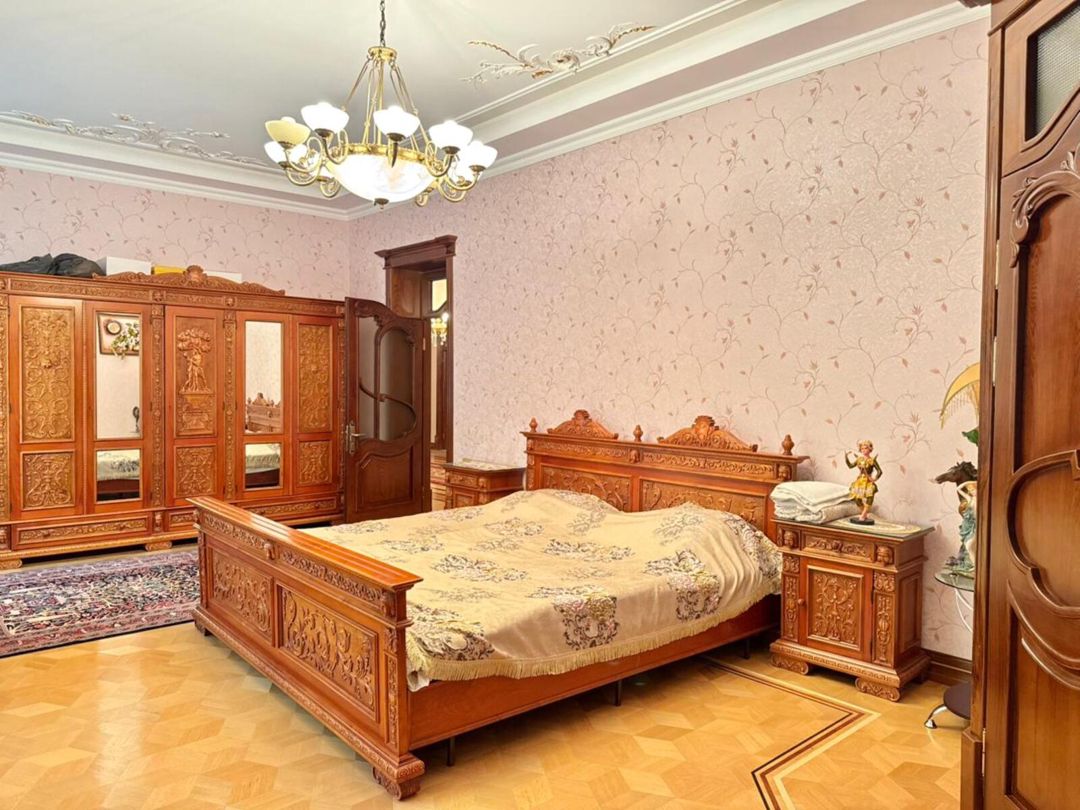 Satılır 20 otaqlı həyət evi/bağ evi 1200 m² — Ev, villa, Bakı (10)
