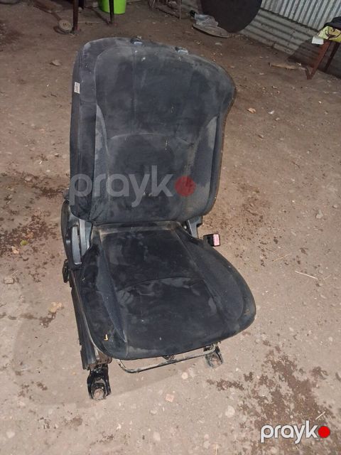 Mitsubishi Outlander oturacağı — Tovuz