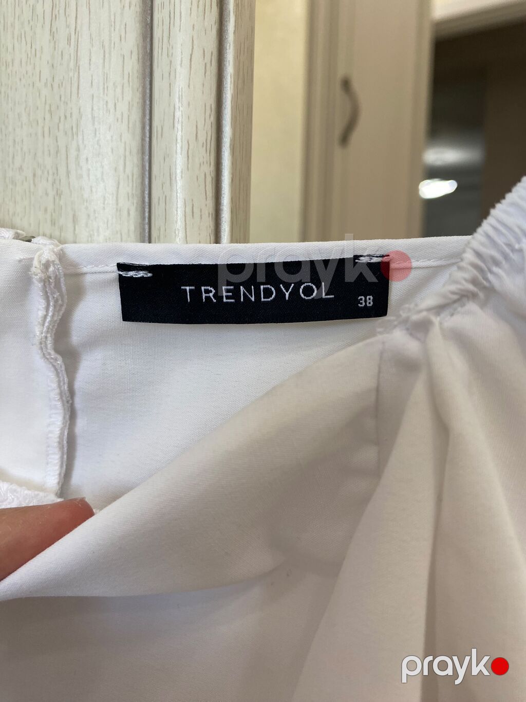 Trendyolmilladan alınıb, 2-3 dəfə geyinilib, crop tipli və qolları — Şəxsi əşyalar, Bakı (2)