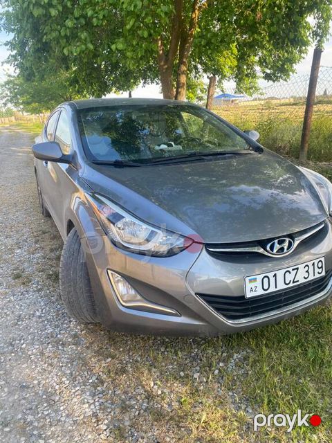 Hyundai Elantra, 1.8 L, 2015 il, 125 000 km