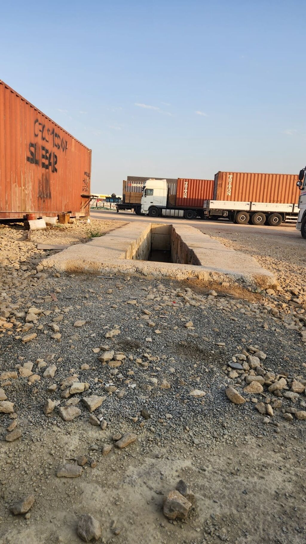 Ağır yük avtomobilləri üçün servis və dayanacaq sahəsi - Yük — Daşınmaz əmlak, Xırdalan (6)