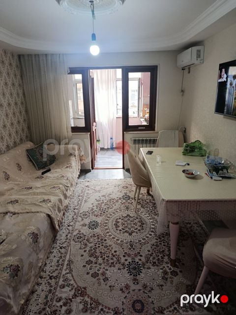 2-otaqlı mənzil kirayə verilir, 8-ci mkr., 50 m²
