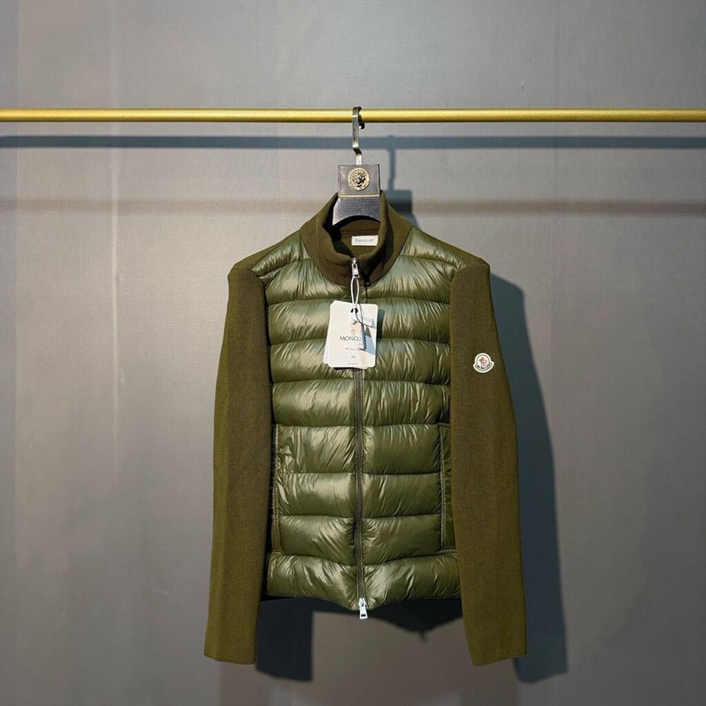 Moncler hibrid kişi jaketi Qara və Yaşıl Bütün Ölçülər Var! Zeng edib — Kurtkalar, Bakı (3)