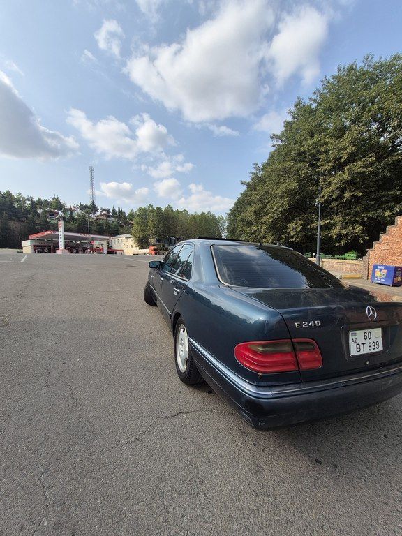 Mercedes E 240, 2.4 L, 1998 il, 246 733 km — Avtomobillər, Tovuz (2)