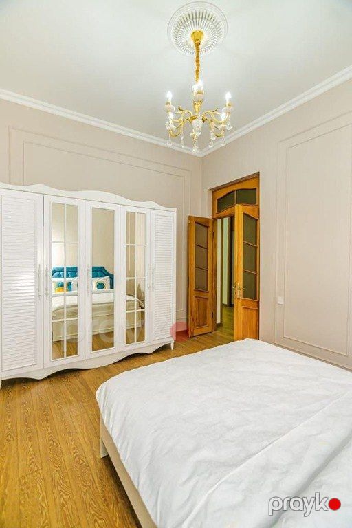 Satılır 5 otaqlı köhnə tikili 180 m² — Mənzil, Bakı (6)