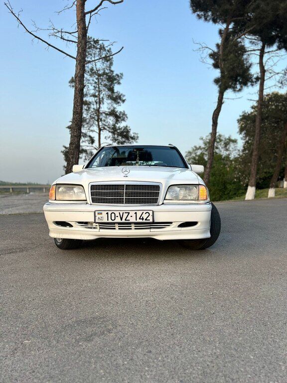 Mercedes C 200, 2.0 L, 1996 il, 400 000 km — Avtomobillər, Quba (2)