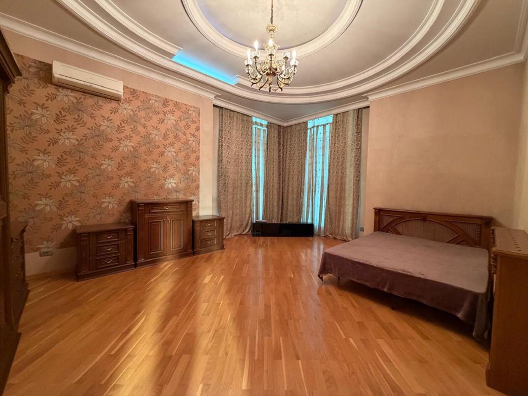 Satılır 11 otaqlı həyət evi/bağ evi 450 m² — Ev, villa, Bakı (9)
