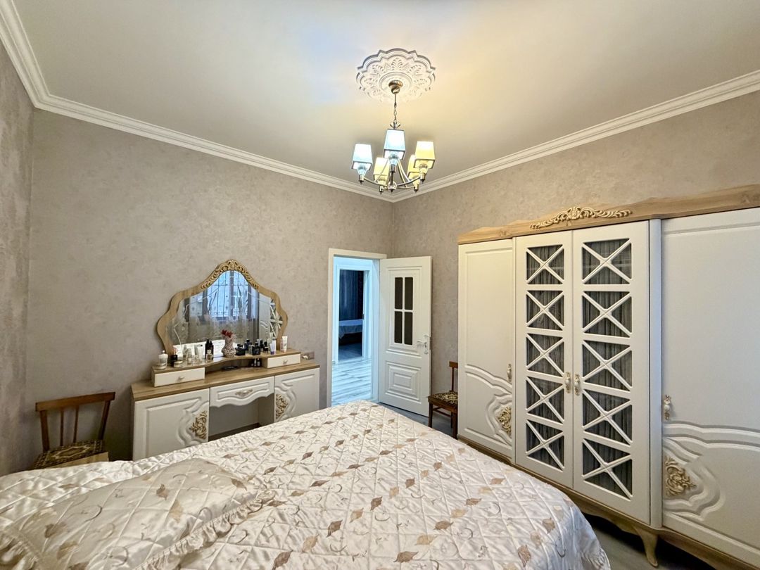 Satılır 8 otaqlı həyət evi/bağ evi 320 m² — Ev, villa, Bakı (11)