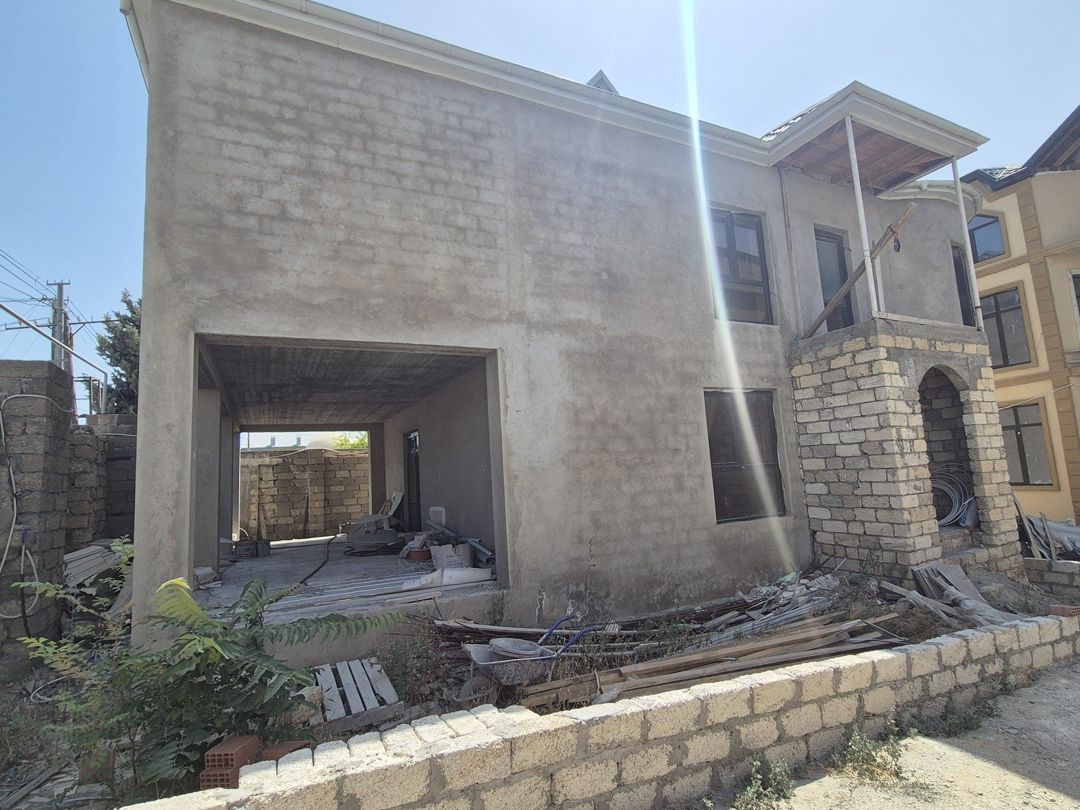 Həyət evi, Əhmədli m. — Daşınmaz əmlak, Bakı