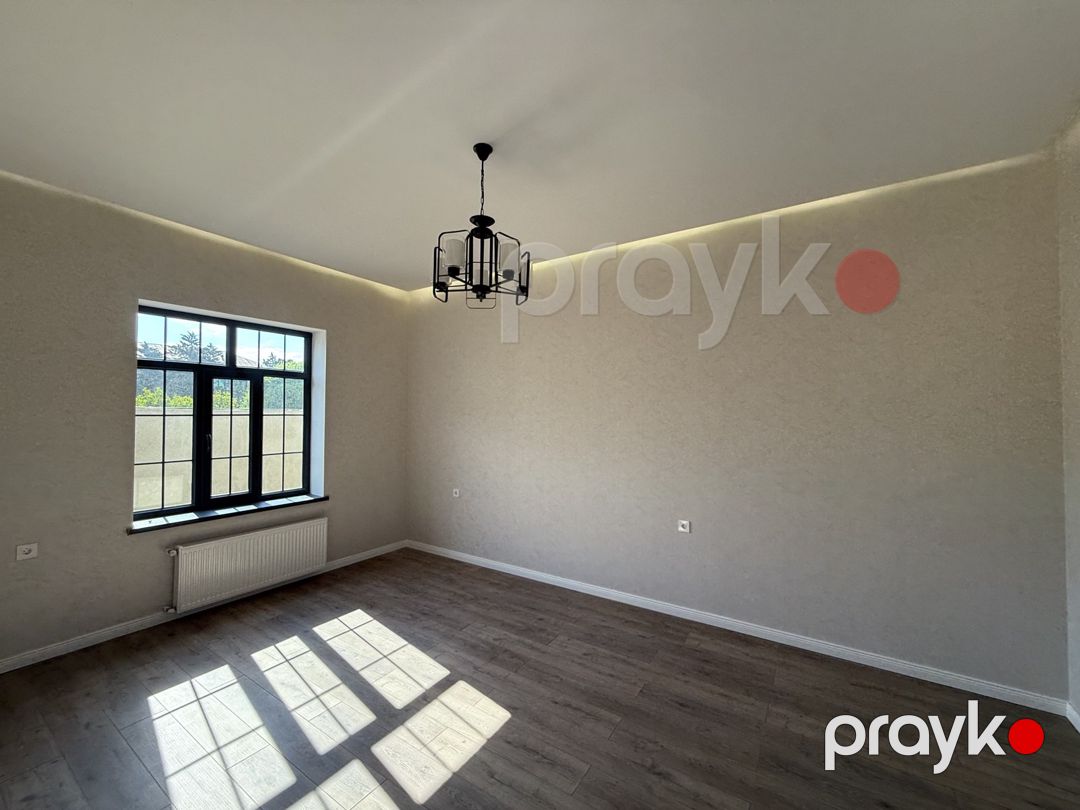 Satılır 5 otaqlı həyət evi/bağ evi 230 m² — Ev, villa, Bakı (9)