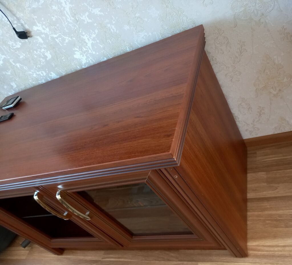 Klassik üslubda televizor/medianəzarət tumbası - Material: ağac — Mebel, Bakı (2)