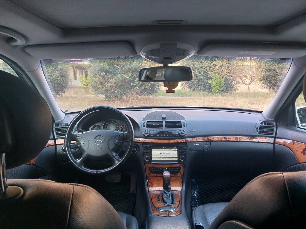 Mercedes E 200, 1.8 L, 2005 il, 208 000 km — Avtomobillər, Sumqayıt (10)