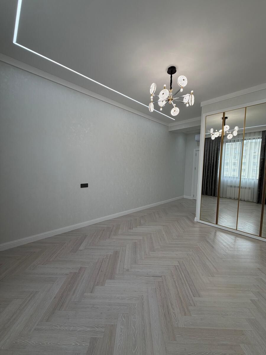 Satılır 4 otaqlı yeni tikili 160 m² — Mənzil, Bakı (10)