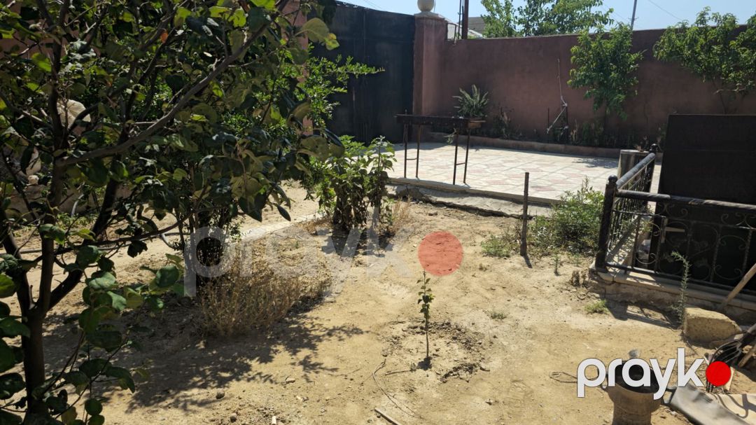 Həyət evi, Sumqayıt ş. — Daşınmaz əmlak, Sumqayıt (3)