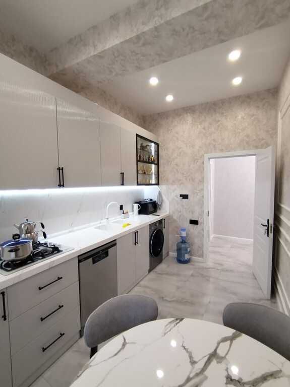 Satılır 2 otaqlı yeni tikili 80 m² — Mənzil, Bakı (12)