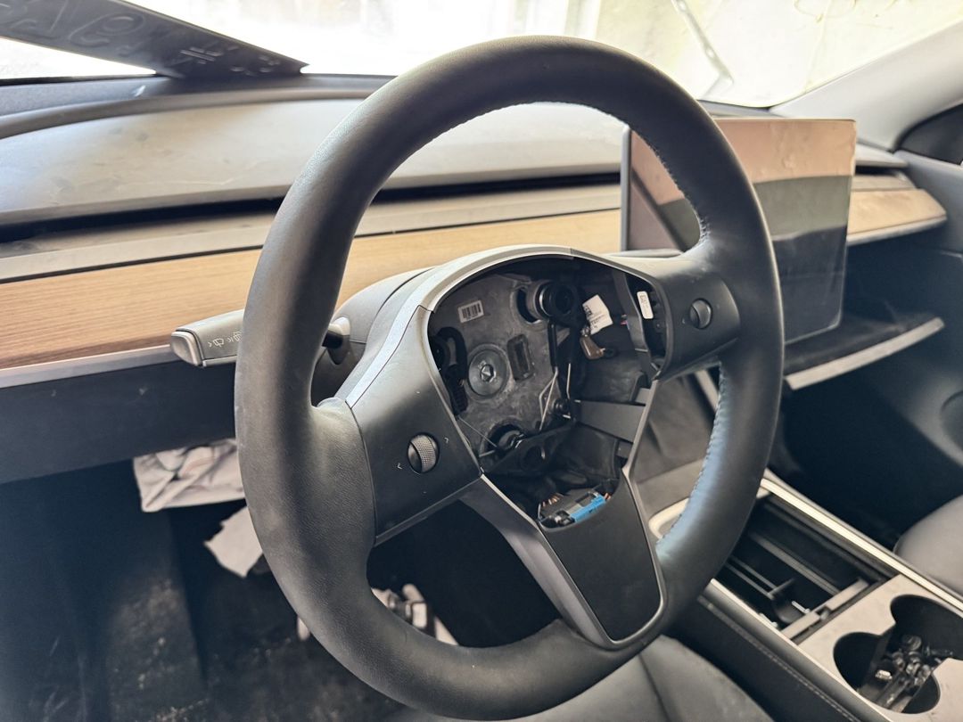 Tesla ehtiyat hissələri — Ehtiyat hissələri və aksesuarlar, Bakı (11)