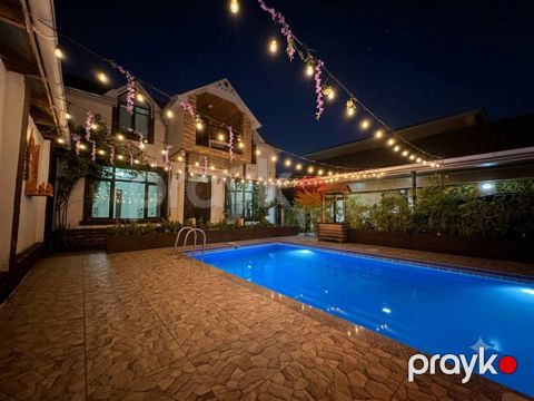 İcarəyə verilir 5 otaqlı həyət evi/bağ evi 220 m²