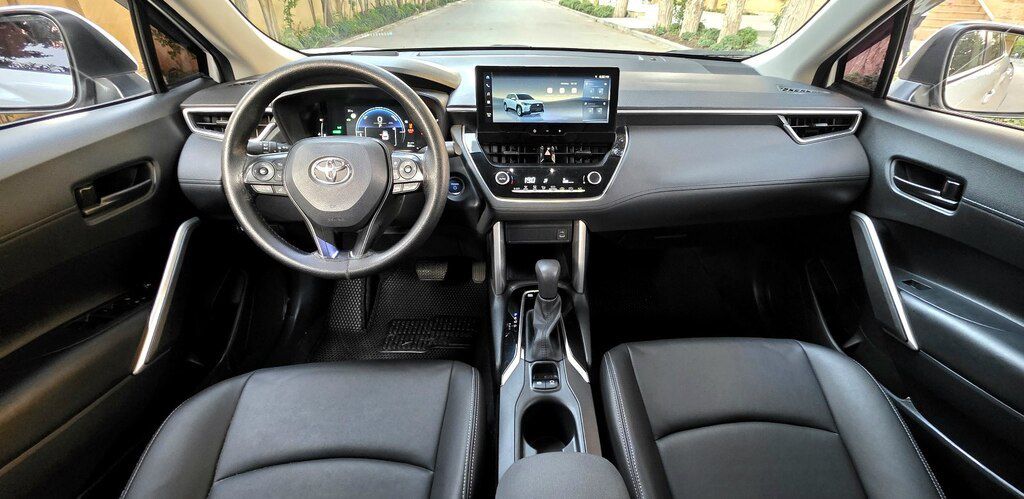 Toyota Corolla Cross, 2.0 L, 1.31 kWh, 2024 il, 28 900 km — Avtomobillər, Bakı (4)