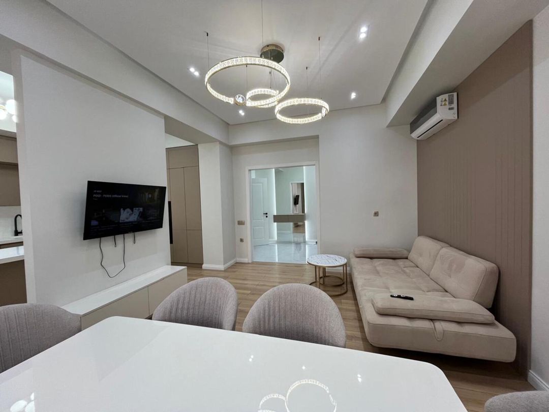 İcarəyə verilir 3 otaqlı yeni tikili 140 m² — Mənzil, Bakı (2)
