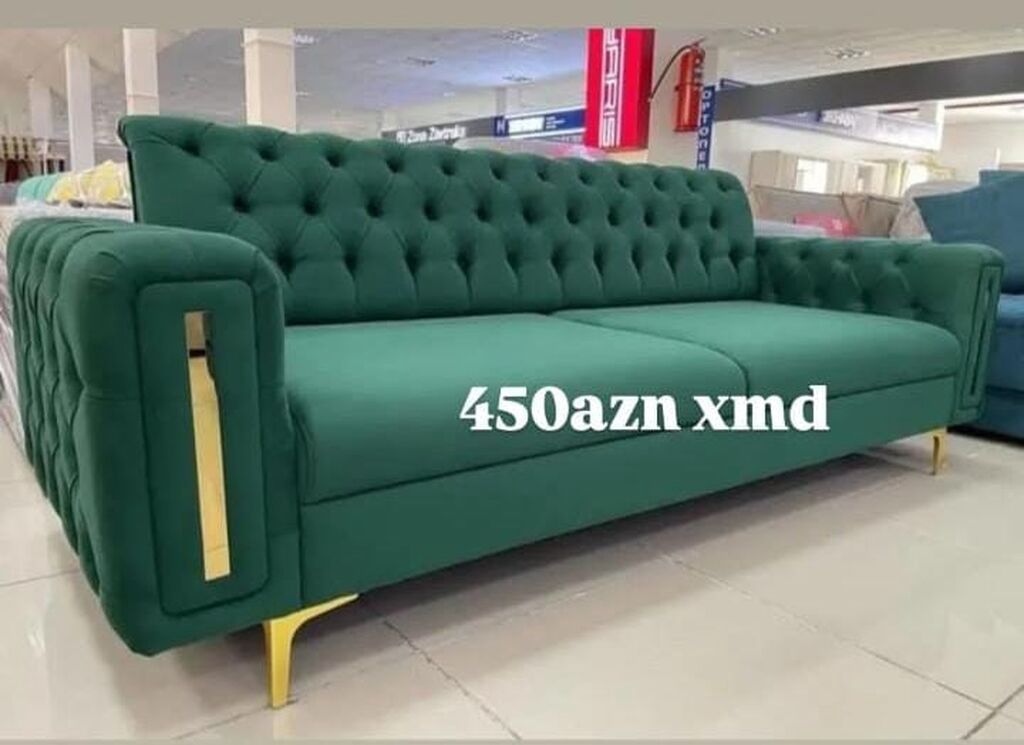 Yaşıl rəngdə yumşaq parça ilə örtülmüş 3 nəfərlik divan. - Klassik - 1