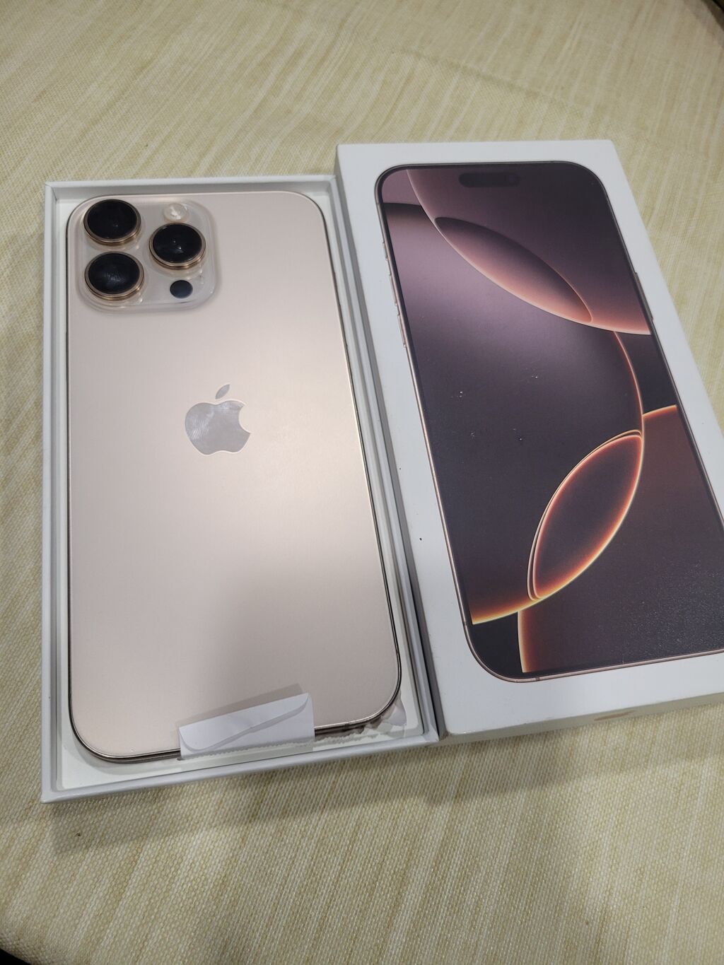 IPhone 16 Pro Max, 256 GB, Desert Titanium, Face ID