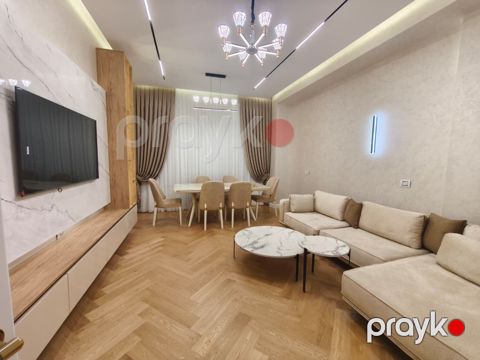 İcarəyə verilir 3 otaqlı yeni tikili 140 m²