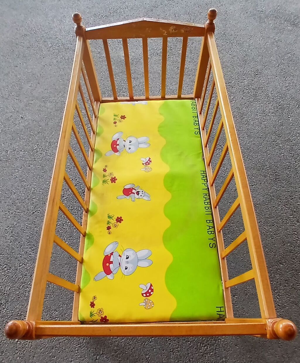 Taxta uşaq beşiyi Qeyd: Beşik 13 illikdir - Material: möhkəm ağac — Mebel, Göyçay (4)