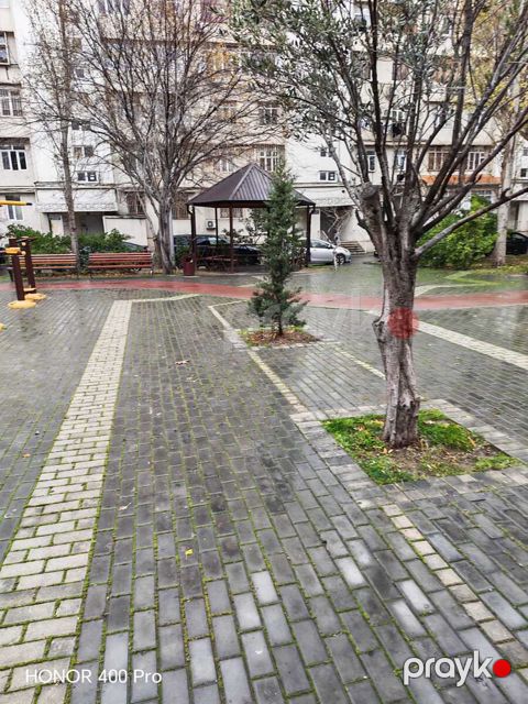 Satılır 2 otaqlı köhnə tikili 46 m²