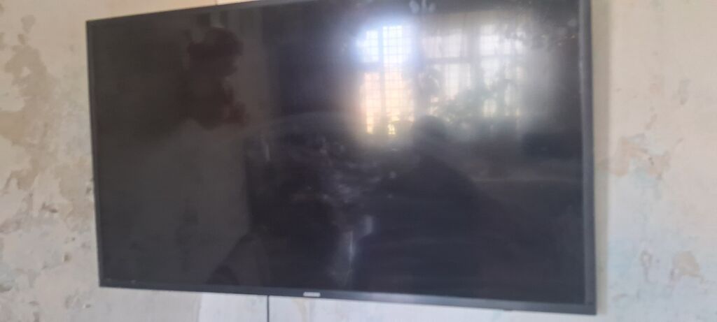 İşlənmiş Televizor Samsung LED ekran 4K (3840x2160) — Televizorlar, Pirəkəşkül (2)