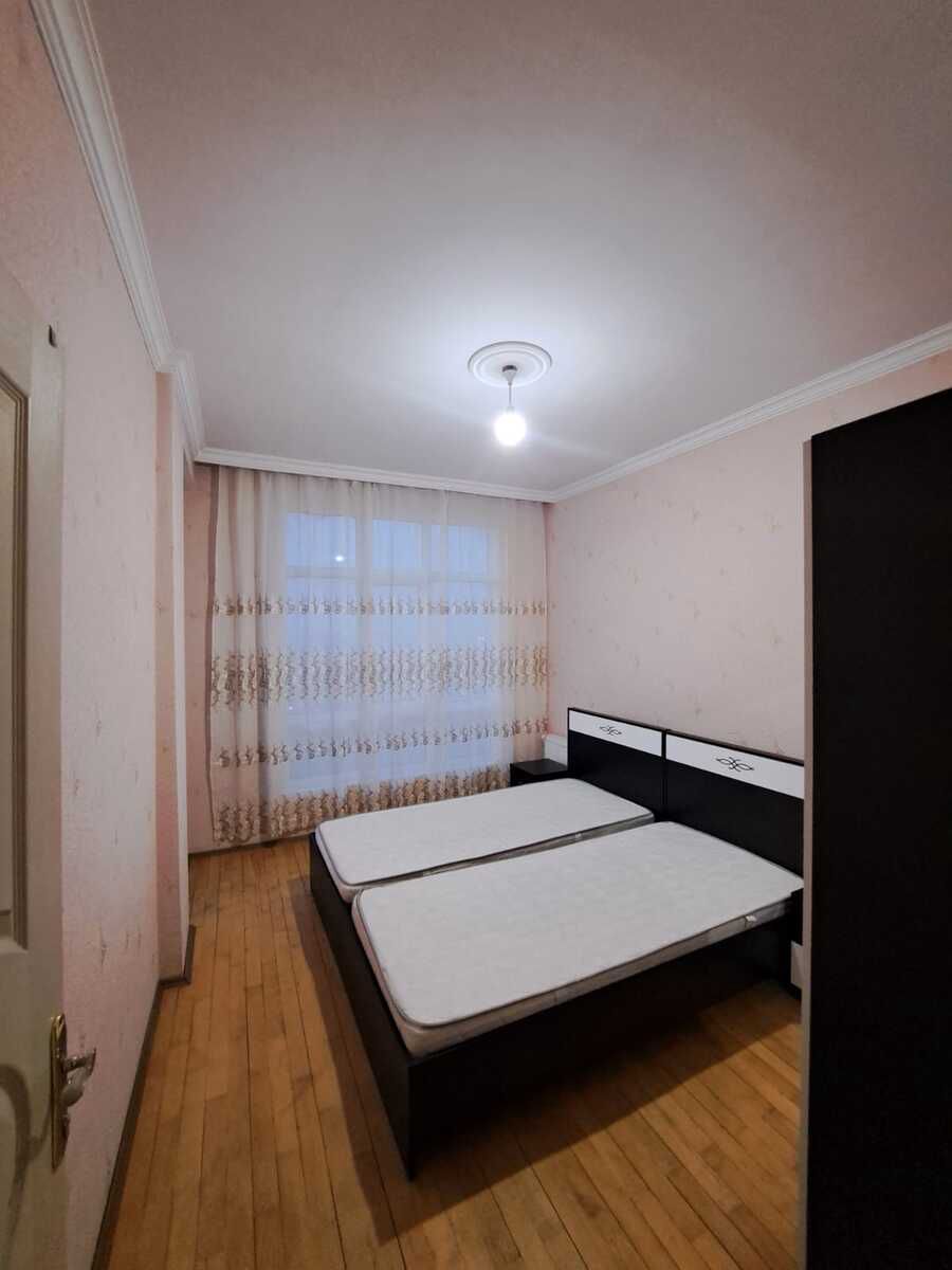 İcarəyə verilir 3 otaqlı yeni tikili 130 m² — Mənzil, Bakı (4)