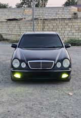 Mercedes E 280, 2.8 L, 2001 il, 409 883 km — Автомобили