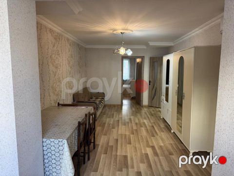 İcarəyə verilir 2 otaqlı köhnə tikili 50 m²