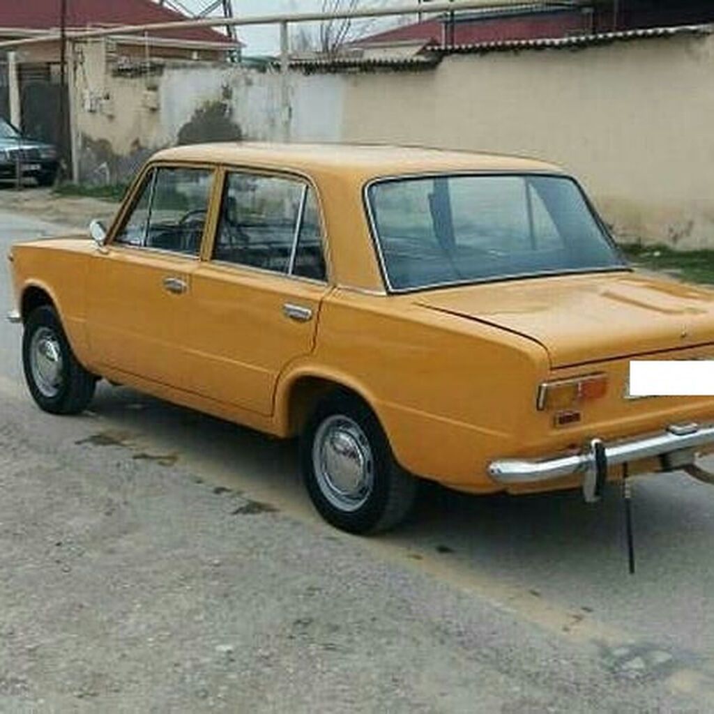 Yalnız WhatsApp VAZ 2101 “Jiquli” sedan, xardal-sarı rəngdə klassik — Avto, Bakı (3)