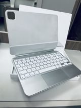 Məhsul: Apple iPad pro m4 m5 Magic Keyboard (ağ rəng) Təsvir: - iPad — Planşetlər üçün aksesuarlar