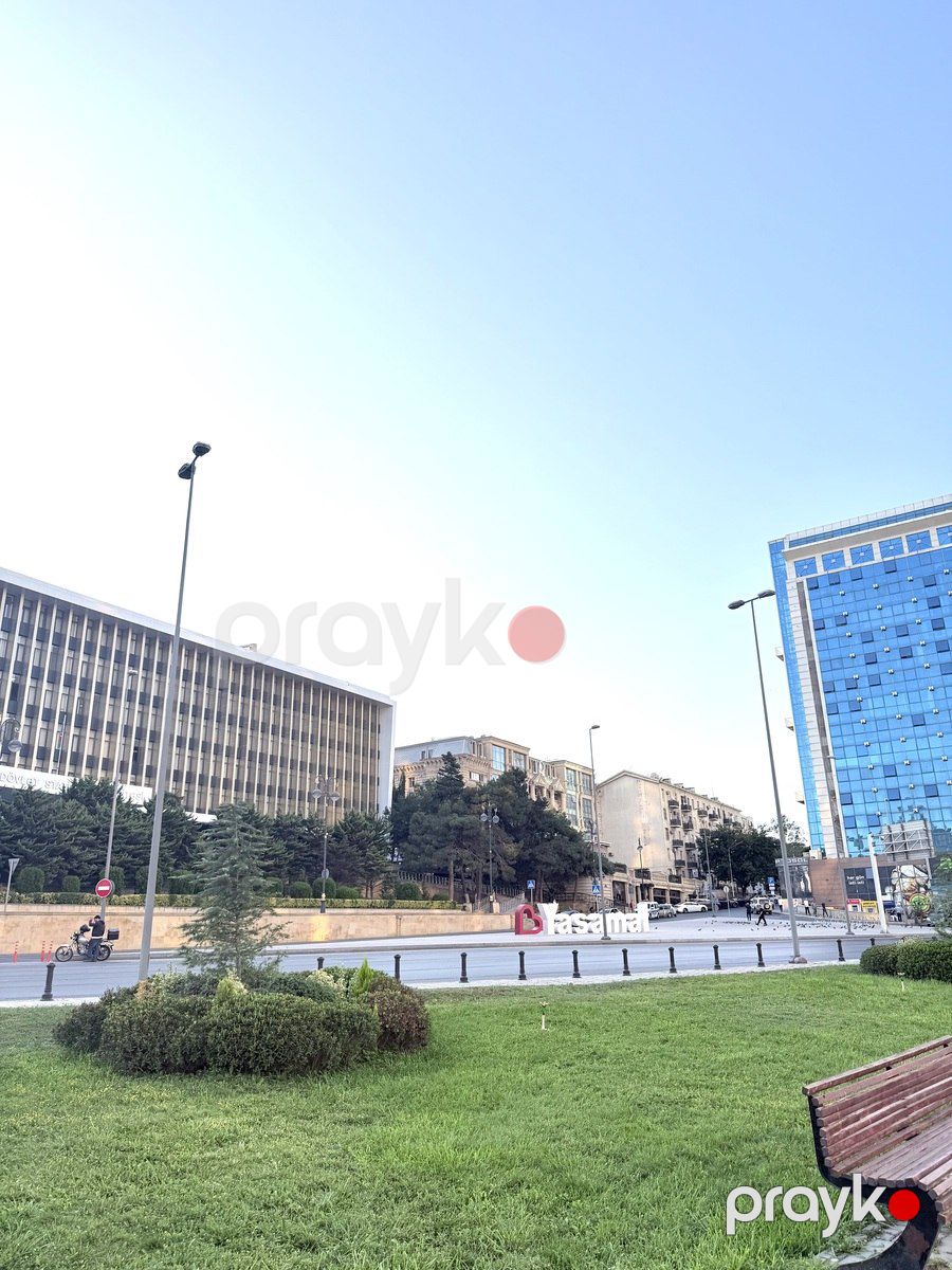 Satılır 3 otaqlı köhnə tikili 100 m² — Mənzil, Bakı (3)