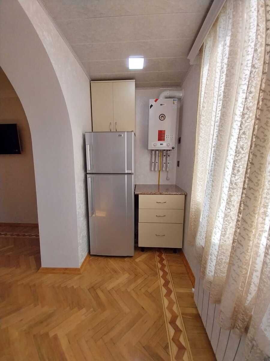 İcarəyə verilir 2 otaqlı köhnə tikili 45 m² — Mənzil, Bakı (6)