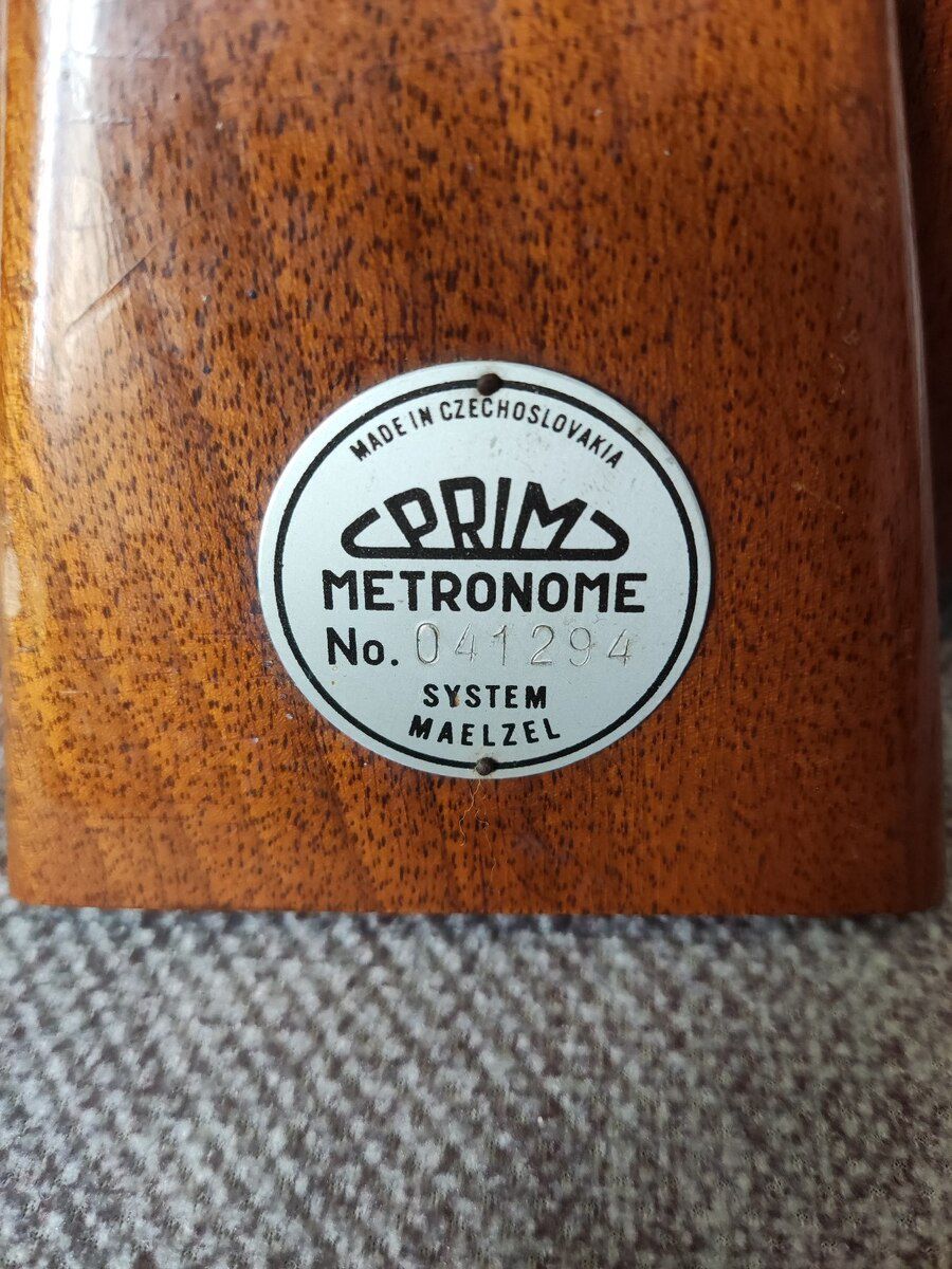 Metronom — Musiqiə alətləri, Bakı (2)