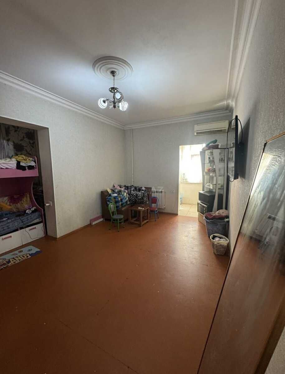 Satılır 2 otaqlı köhnə tikili 50 m² — Mənzil, Bakı (5)