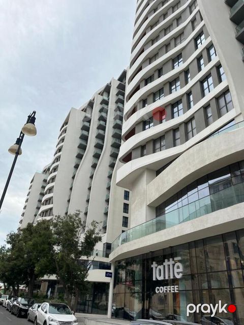 Satılır 5 otaqlı yeni tikili 303 m²