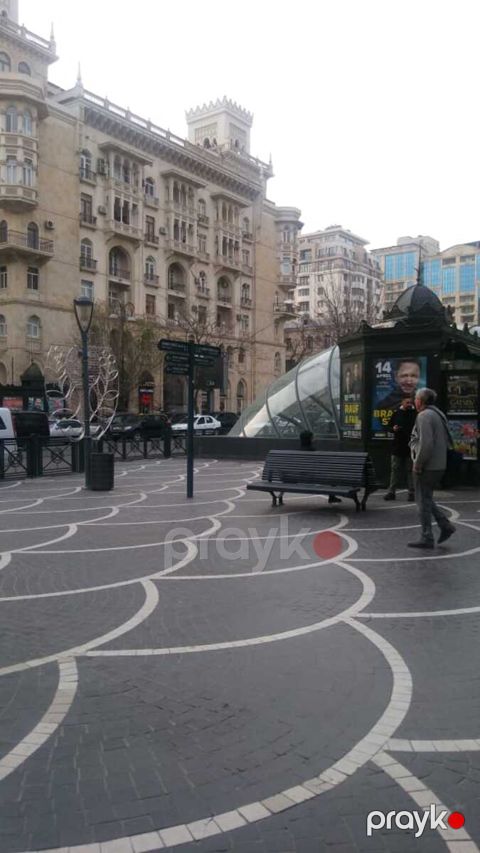 İcarəyə verilir 3 otaqlı köhnə tikili 80 m²
