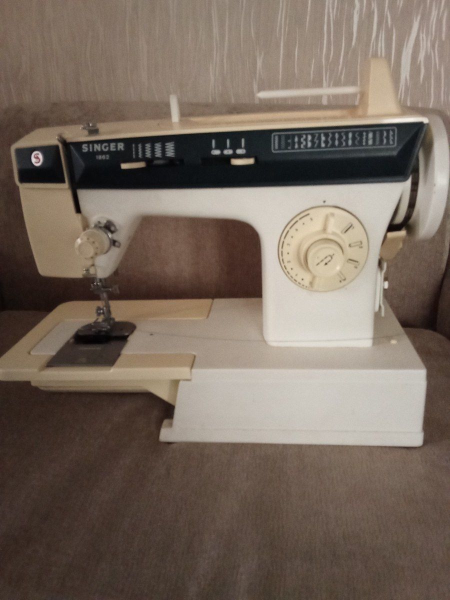Tikiş maşını Singer — Mallar, Bakı